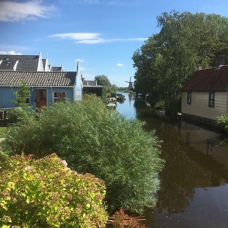 Het Pulletje Hotel Westzaan Bagian luar foto