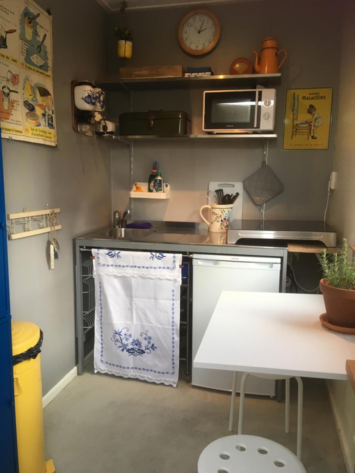 Het Pulletje Hotel Westzaan Bagian luar foto